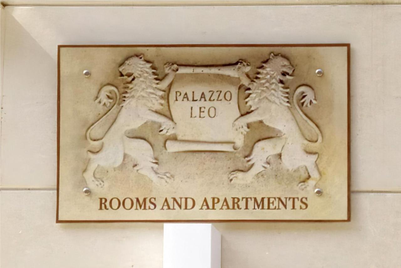Palazzo Leo Suite And Apartment Lecce Exterior photo